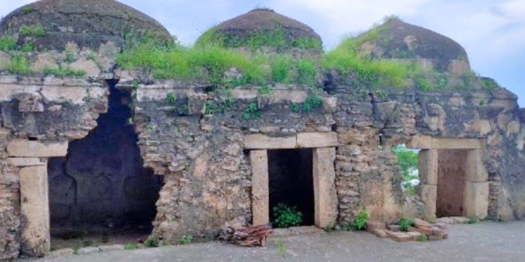 पुराणकालीन सूर्य मंदिर कालपी (उत्‍तरप्रदेशीय बुन्‍देलखण्‍ड)