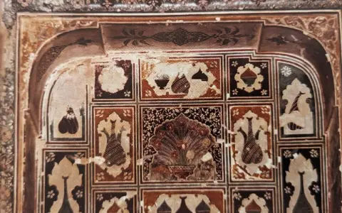 आकल्पन : वीरसिंह जुदेव महल ( सतखंड़ा महल ) : दतिया : सत्रहवीं सदी