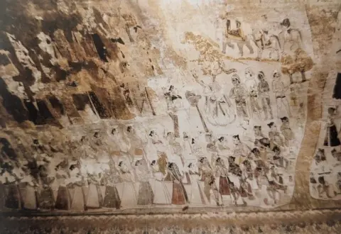 कृष्ण गोप-गोपियाँ व अन्य दृश्य : पारीच्छत की समाधि : दतिया : उन्नीसवीं सदी