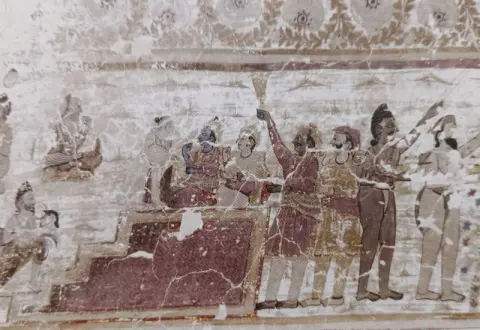 राज्यारोहण : श्री लक्ष्मण जू मंदिर : लिधौरा जिला निवाड़ी : अठारहवीं सदी