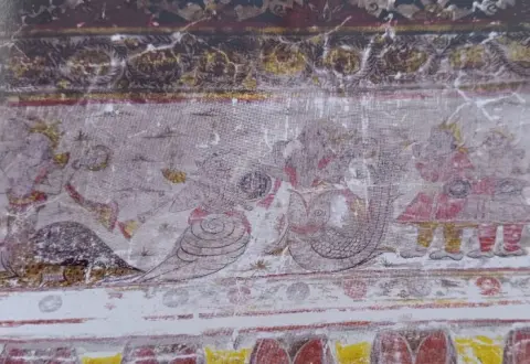 मत्स्यावतारा : श्री लक्ष्मण जू मंदिर : लिधौरा जिला निवाड़ी : अठारहवीं सदी