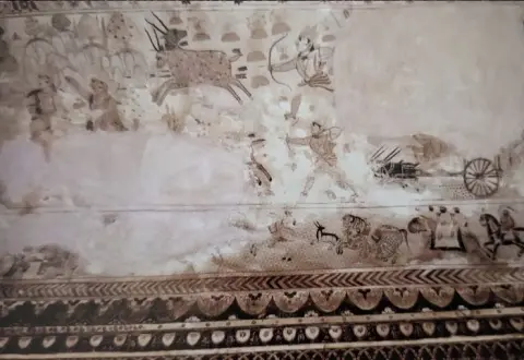 संभवत मारीच वध: लक्ष्मी मंदिर :ओरछा : सत्रहवीं सदी