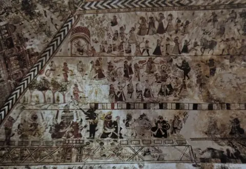 संभवत वट सावित्री पर्व व कृष्णलीला तथा रावण : लक्ष्मी मंदिर :ओरछा : सत्रहवीं सदी