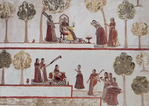शिकार दृश्य : नृत्य देखती नायिका : राजा महल : ओरछा : सत्रहवीं सदी
