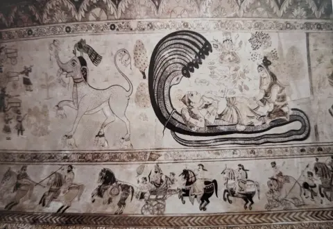 विशालकाय पशु व शेषशायी विष्णु : लक्ष्मी मंदिर :ओरछा : सत्रहवीं सदी