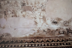 संभवत मारीच वध : लक्ष्मी मंदिर :ओरछा : सत्रहवीं सदी   