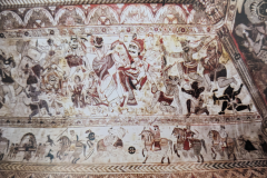  युद्ध दृश्य : लक्ष्मी मंदिर :ओरछा : सत्रहवीं सदी    