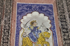 शेर पर सवार देवी : गोसाई छतरी : दतिया : उन्नीसवीं सदी 
